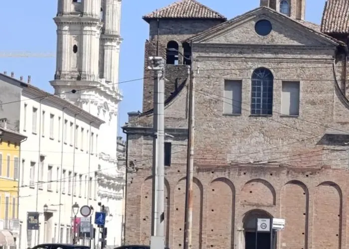 Apartament Il Sogno Di Elisa -romantico Nel Centro Di Parma